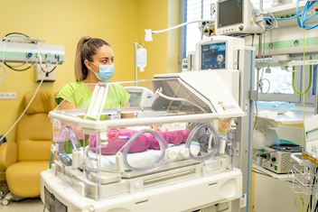 MMR: Díky IROP došlo k modernizaci přístrojového vybavení vysoce specializované péče v oboru perinatologie v Nemocnici České Budějovice 